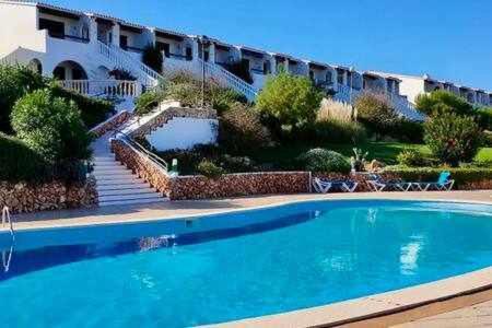 Mestral Apto En Planta Baja Con Piscina Arenal d'en Castell Bagian luar foto